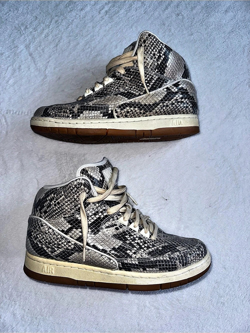 RARE Nike Air Python Premium Snakeskin Mid Top Brown Snake Gum 705066-201 Mens 8